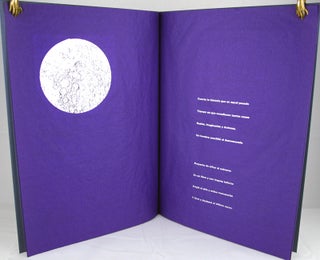 La Luna, by Jorge Luis Borges.